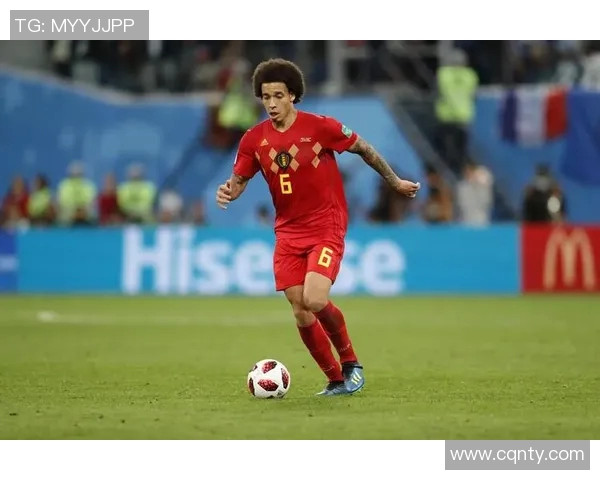 沙尔克04引援窗口成功签下土耳其国脚，中场实力将得到强化