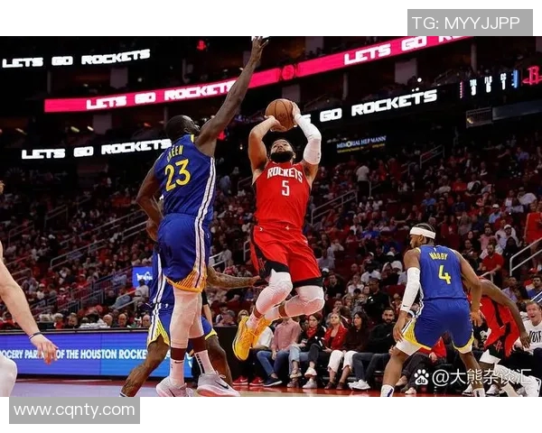 火箭全队封防库里,轻取勇士